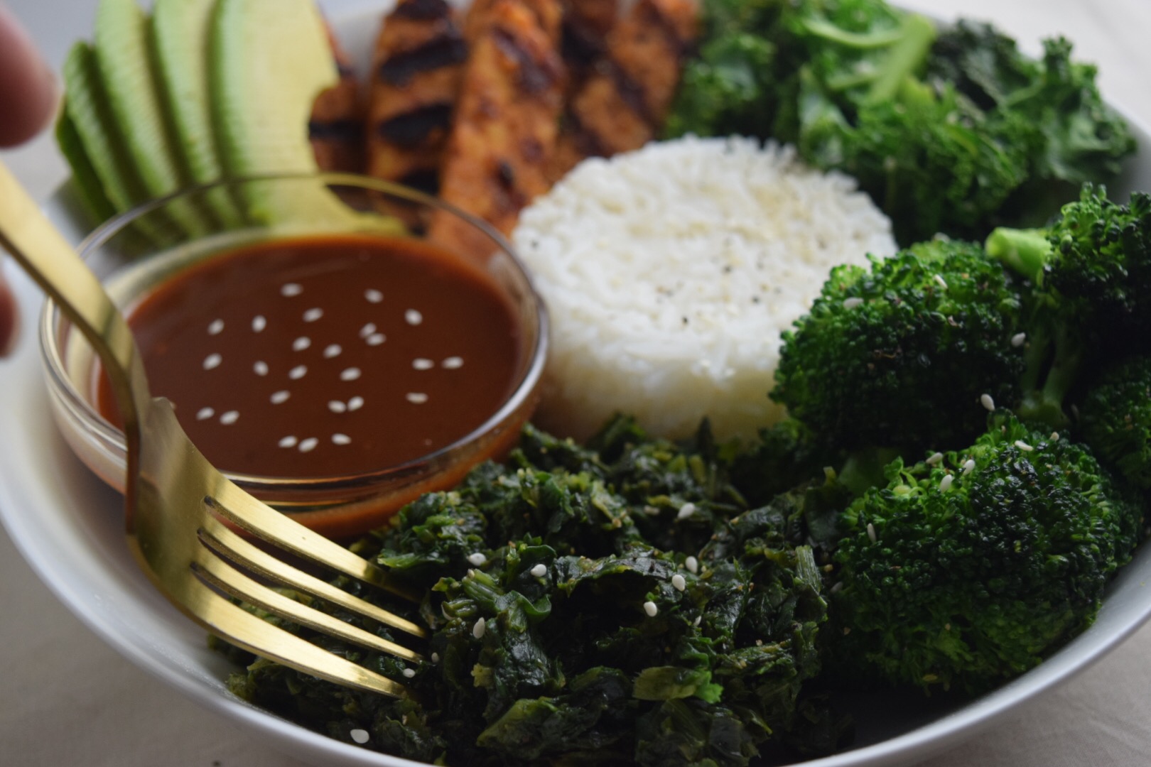 Sriracha Peanut Sauce