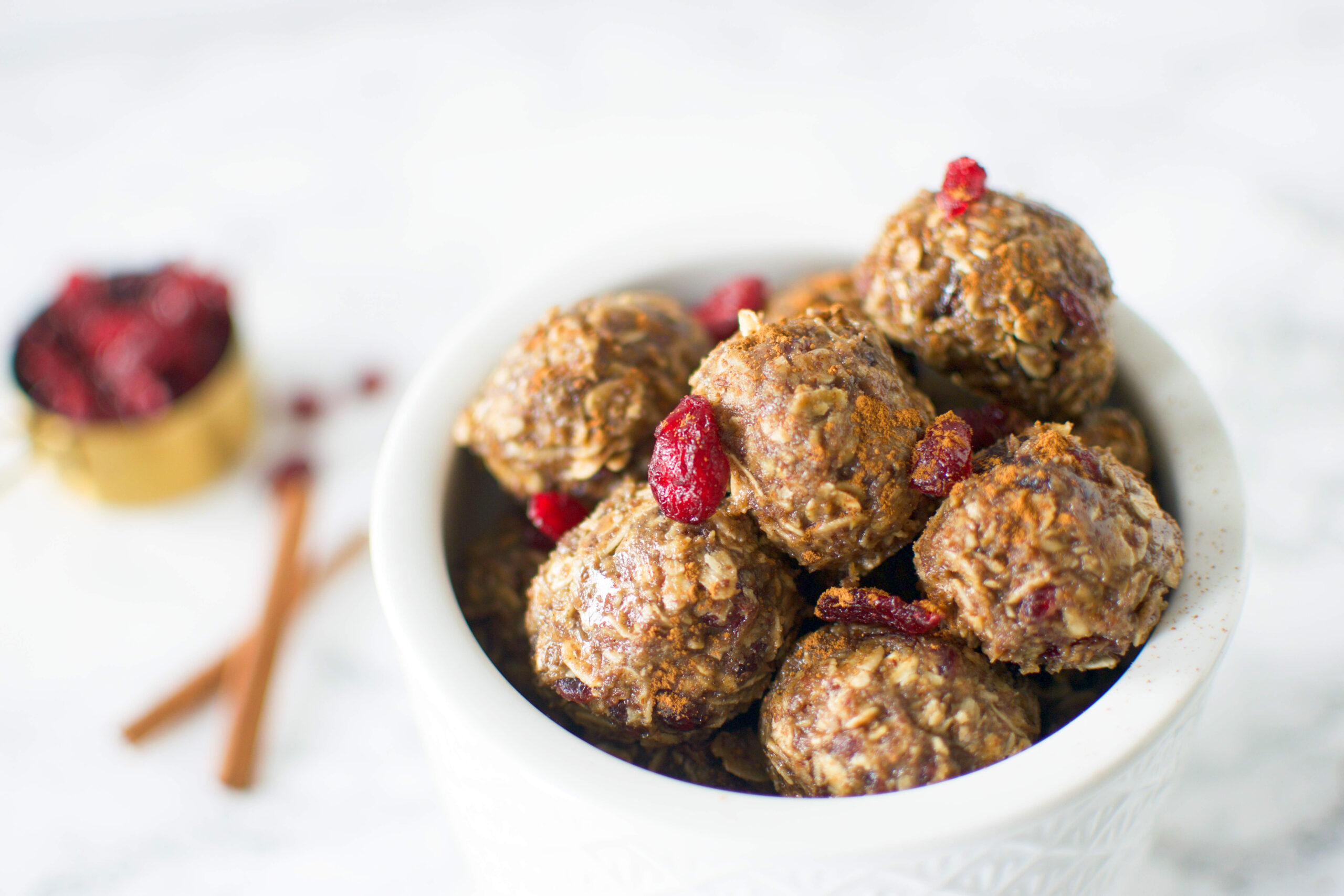 Cranberry Oatmeal Energy Bites