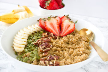 Quinoa Breakfast Bowl