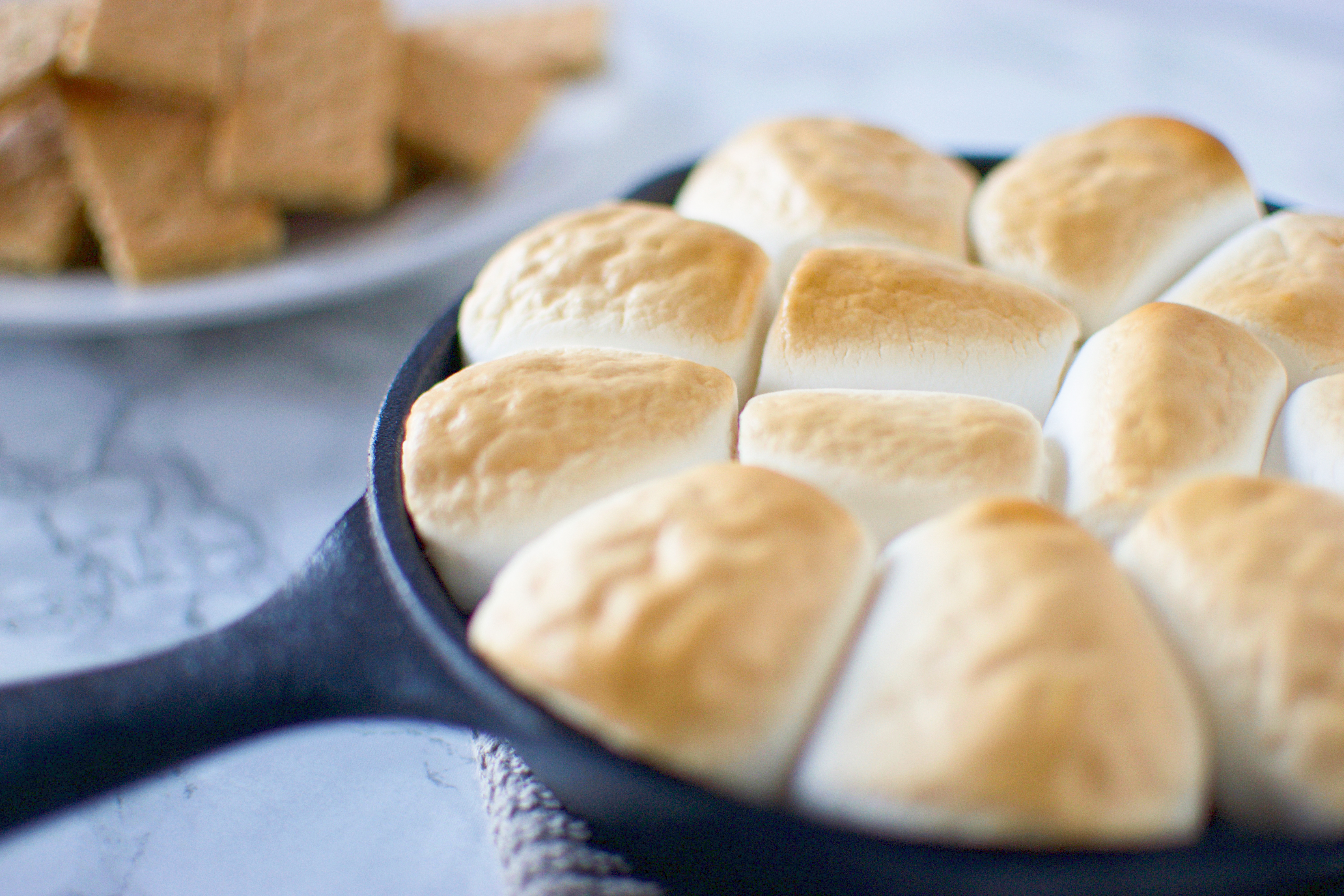 Mini Skillet S'mores - Southern Cast Iron