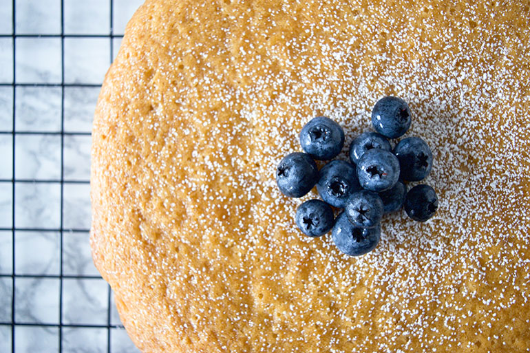 Easy Vegan Vanilla Cake