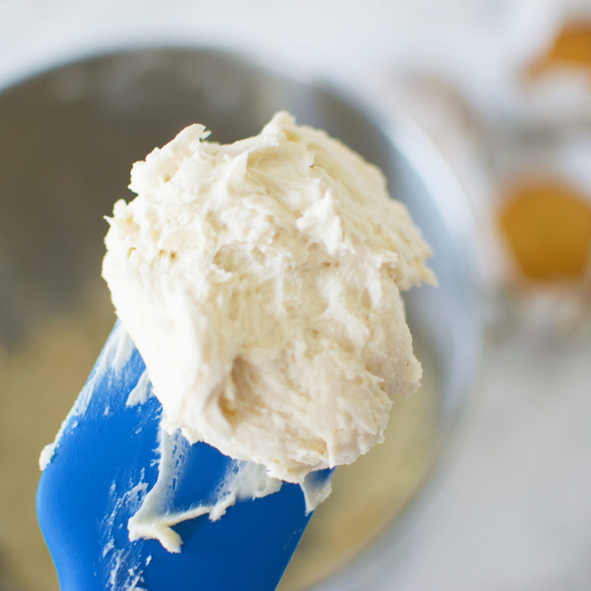 Easy Vegan Vanilla Frosting | I Can You Can Vegan ICanYouCanVegan
