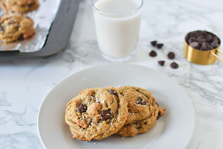 Easy Vegan Salted Chocolate Chip Cookies