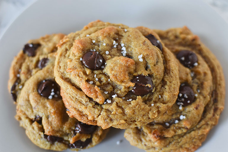 Vegan Salted Chocolate Chip Cookies