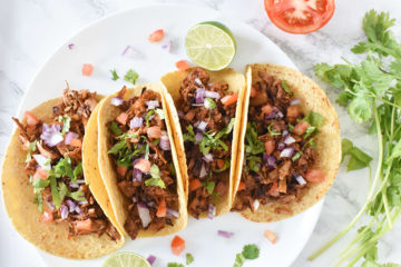 Easy Jackfruit Carnitas Tacos