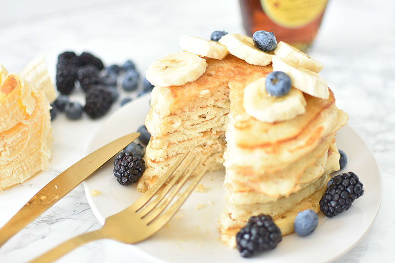 Fluffy Easy Vegan Pancakes cut open