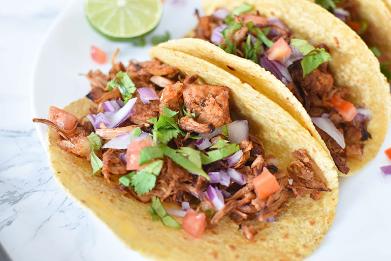 Easy Jackfruit Carnitas Tacos