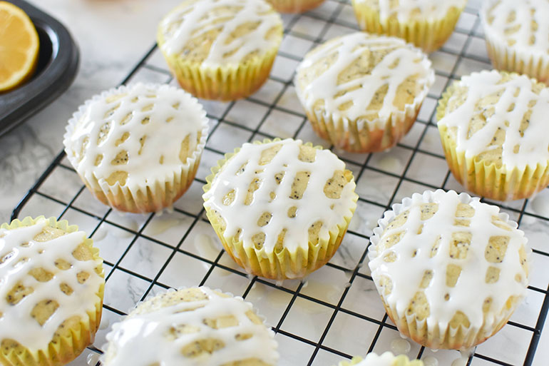 Easy Vegan Lemon Poppy Seed Muffins