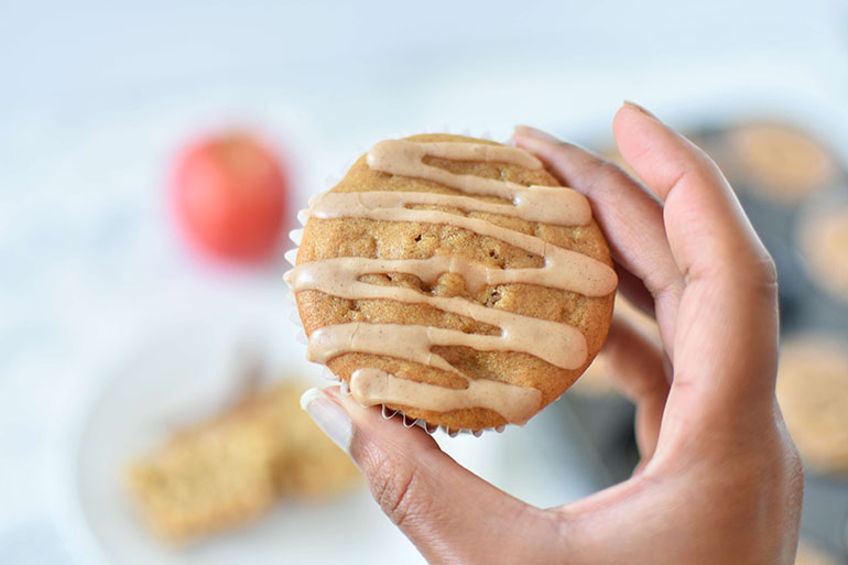 Vegan Apple Cinnamon Muffins