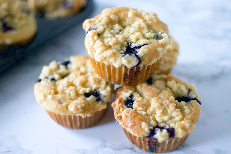 Vegan Streusel Blueberry Muffins