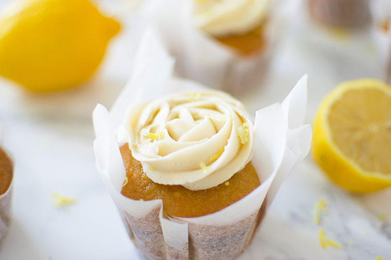 Easy Vegan Vanilla cup cake