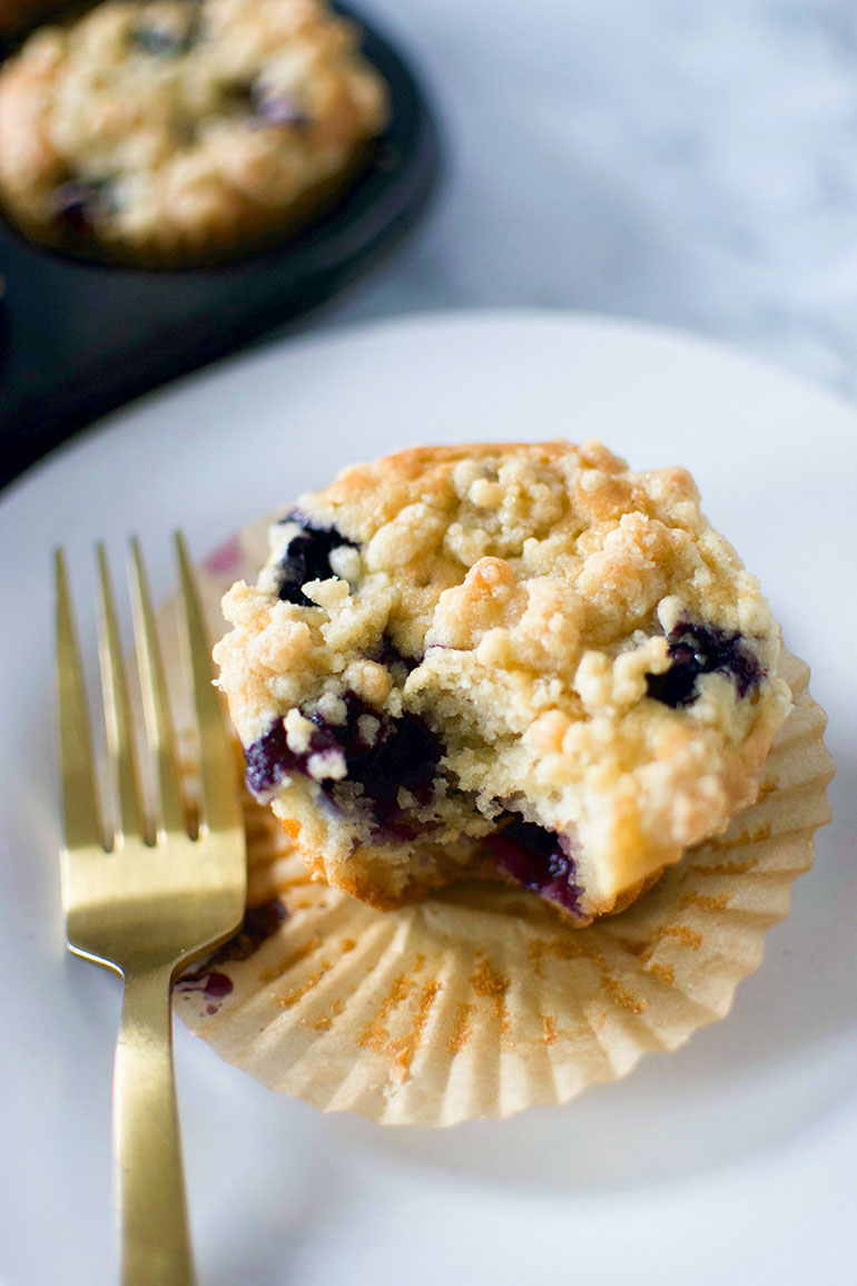 Vegan Streusel Blueberry Muffins