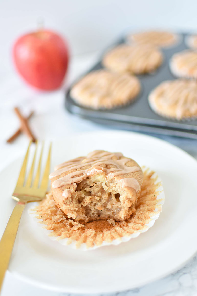 Vegan Apple Cinnamon Muffins