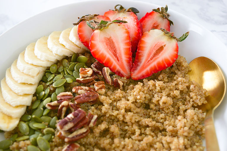 Quinoa Breakfast Bowl