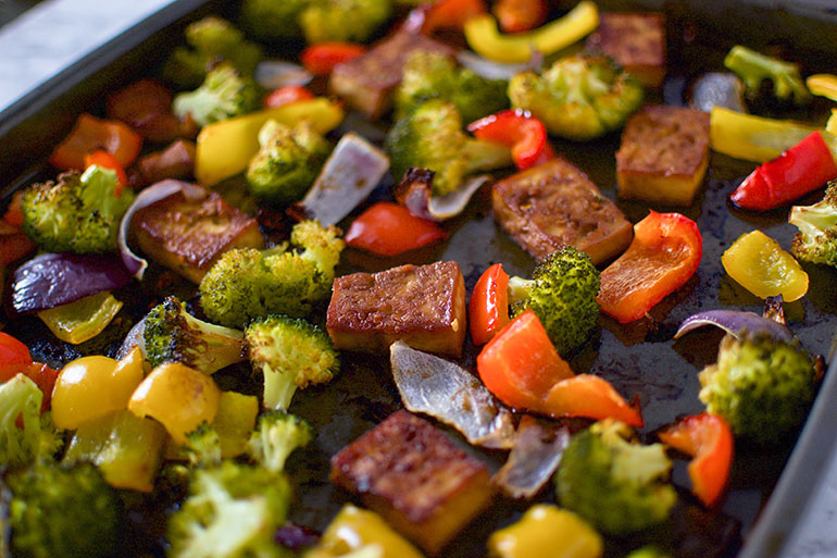 One Pan Teriyaki Tofu and Veggies