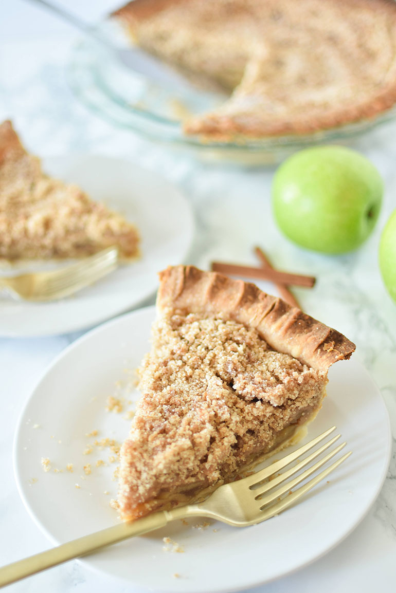 Vegan Apple Crumble Pie Slice