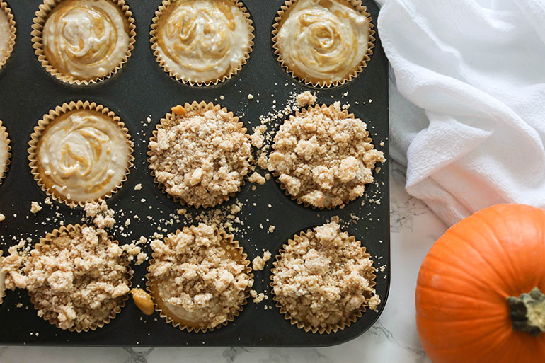 Vegan Cream Cheese Pumpkin Muffins