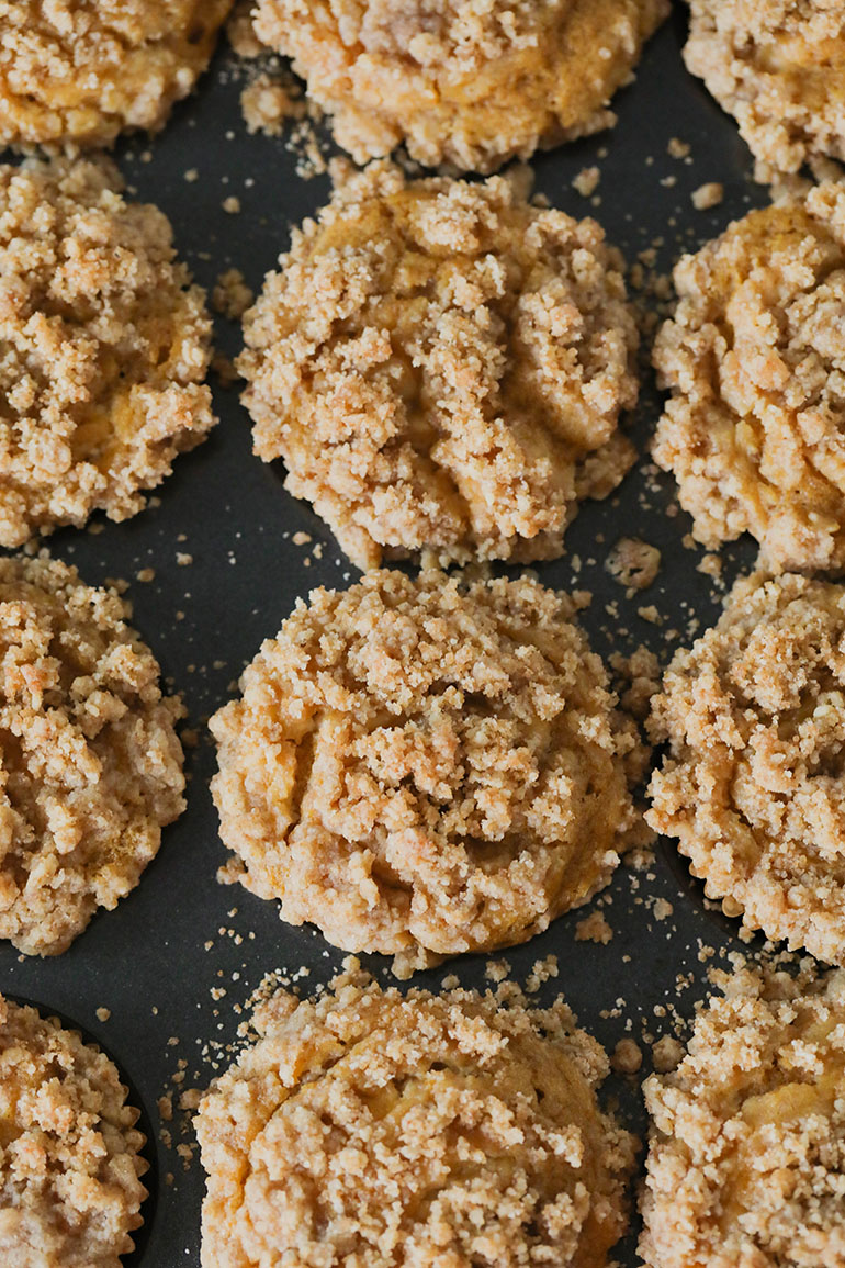 Vegan Cream Cheese Pumpkin Muffins