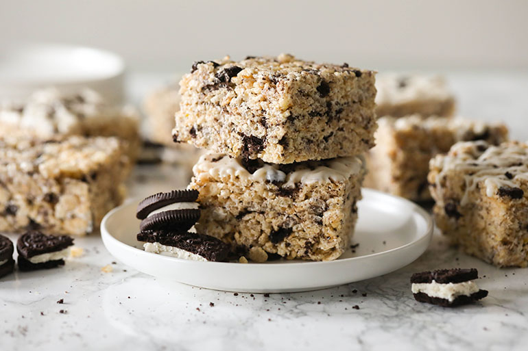 Vegan Oreo Rice Crispy Treats on small white plate