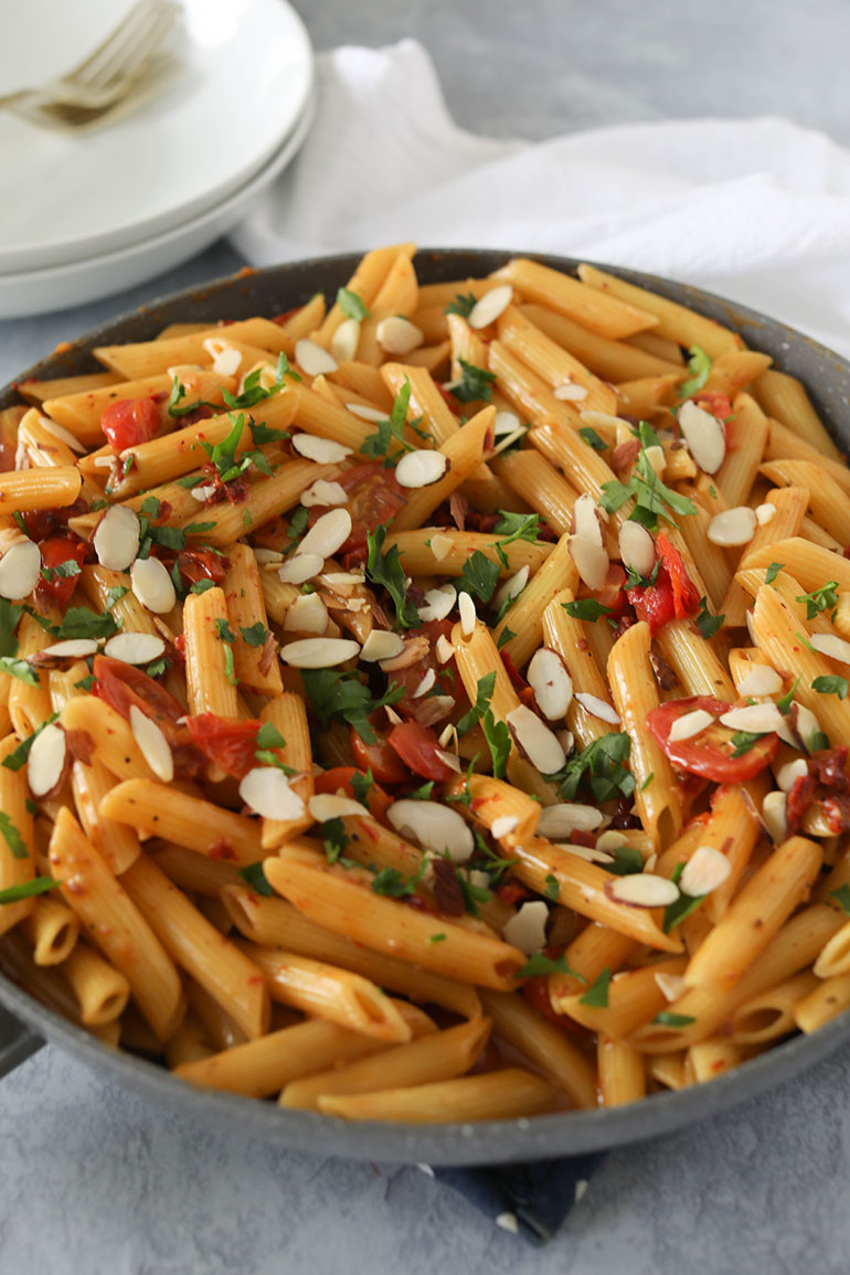 Vegan Sun Dried Tomato Pasta in gray pan