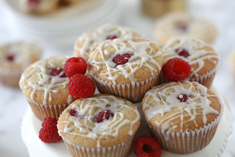 Easy Vegan Raspberry Muffins