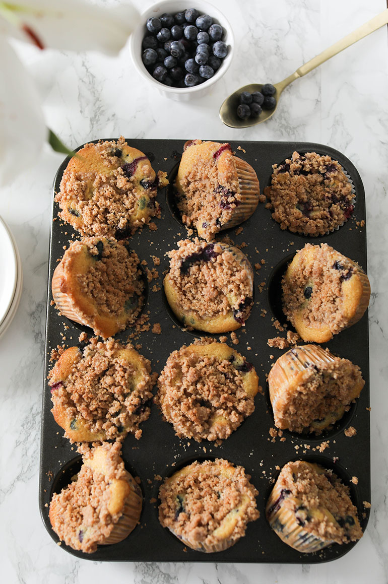 Vegan Streusel Blueberry Muffins