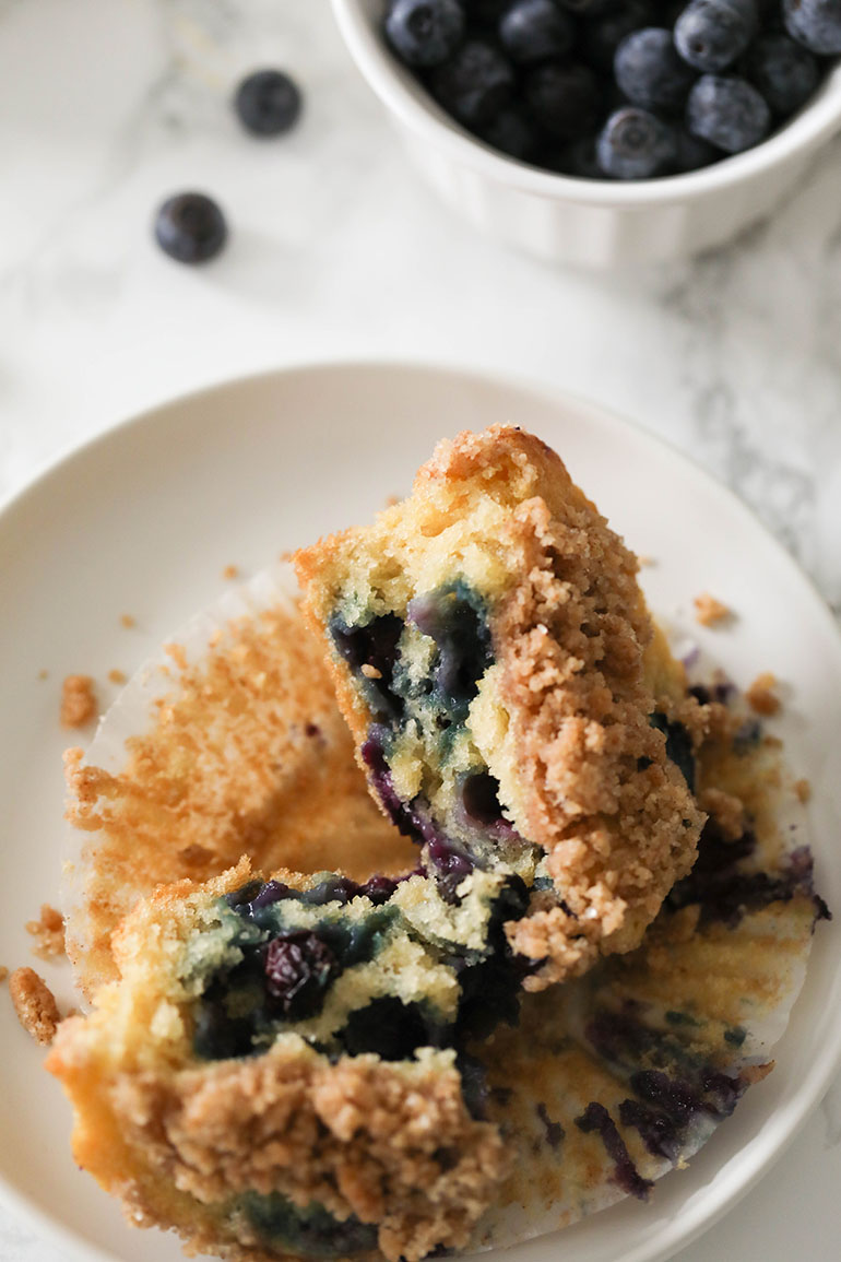 Vegan Streusel Blueberry Muffins