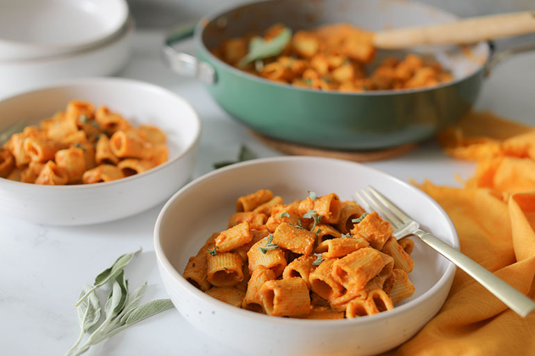 Creamy Vegan Pumpkin Pasta 