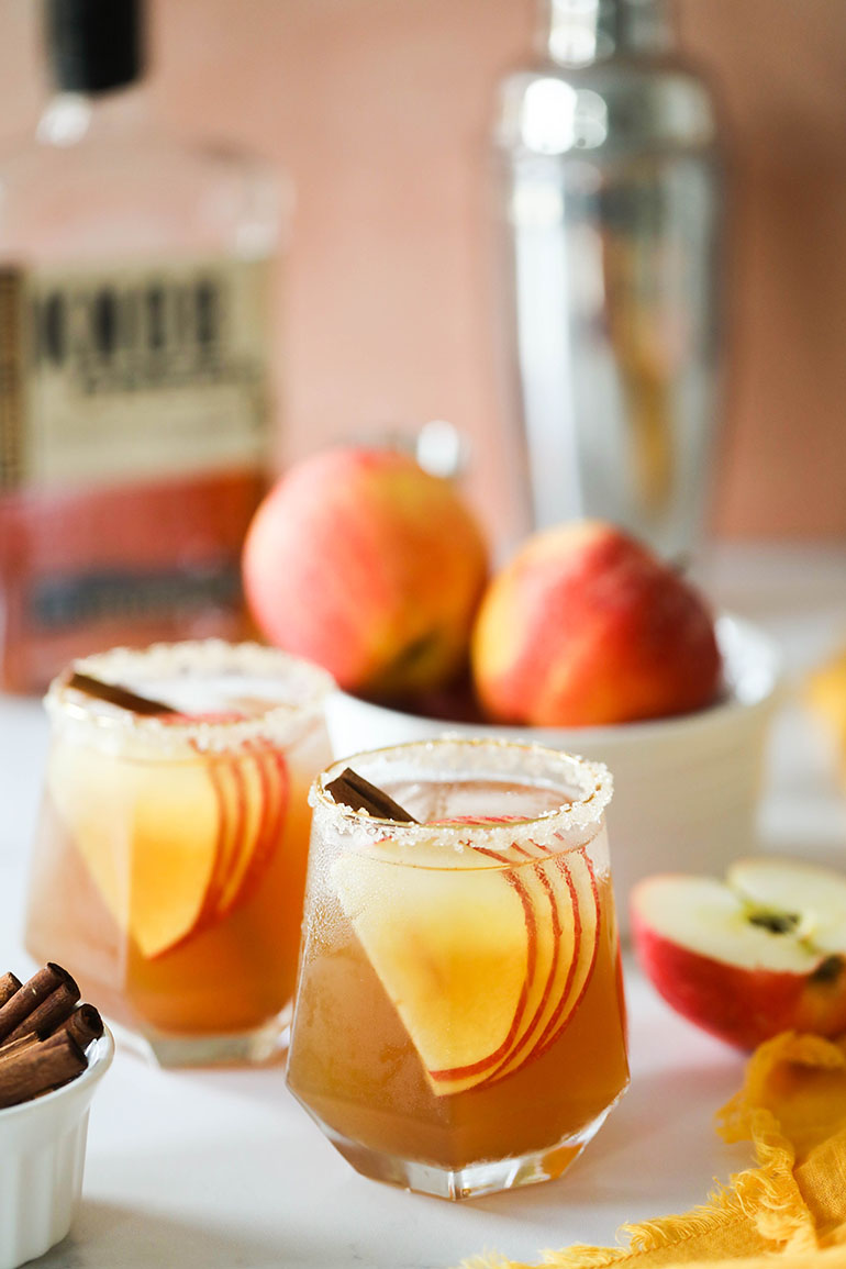 Apple Bourbon Cocktail