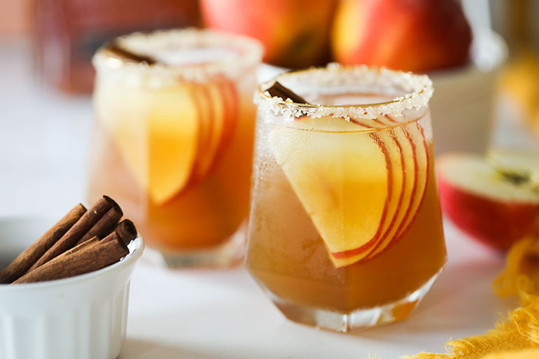 Apple Bourbon Cocktail