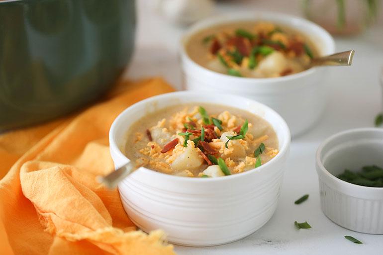 Creamy Vegan Baked Potato Soup